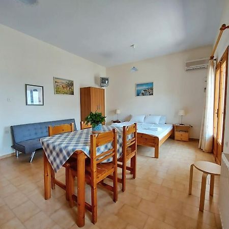 Selfcatering -Studio Helen No 7 シロピカド エクステリア 写真
