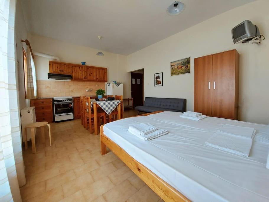 Selfcatering -Studio Helen No 7 シロピカド エクステリア 写真