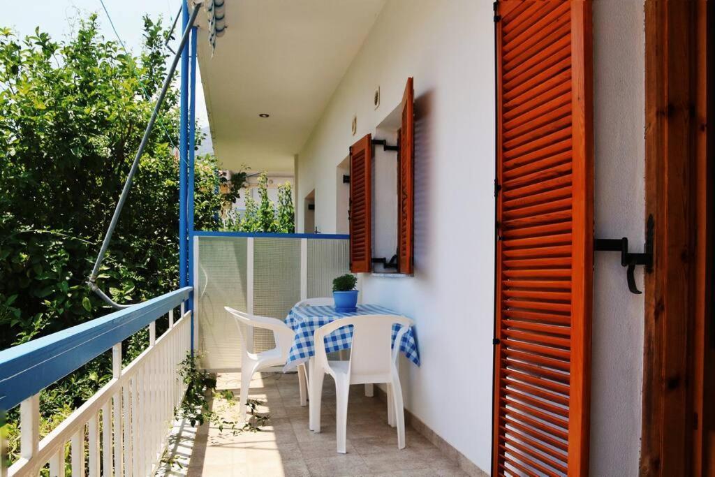Selfcatering -Studio Helen No 7 シロピカド エクステリア 写真